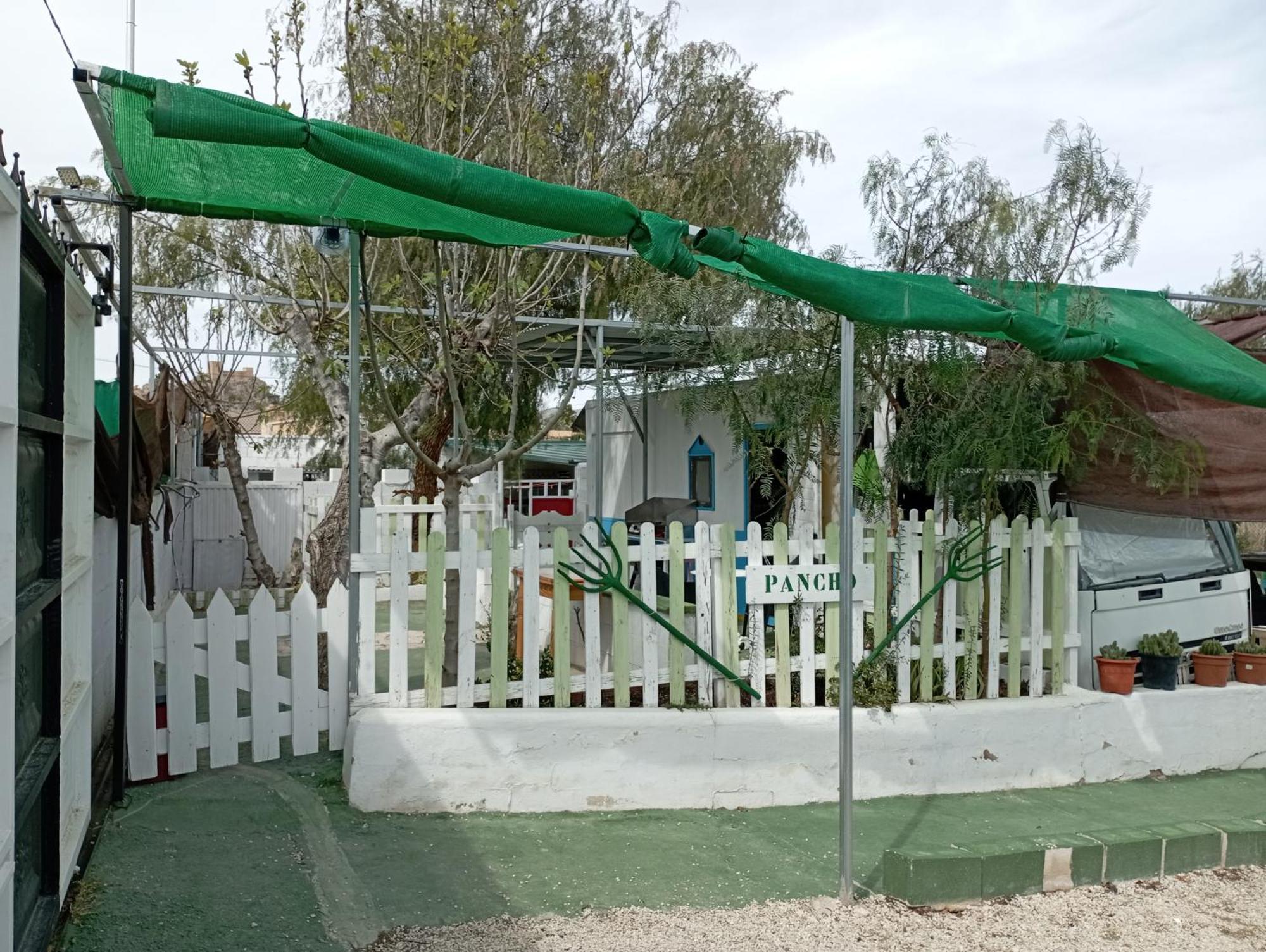 Caravanas Y Habitaciones Para Relajarse Sax Luaran gambar