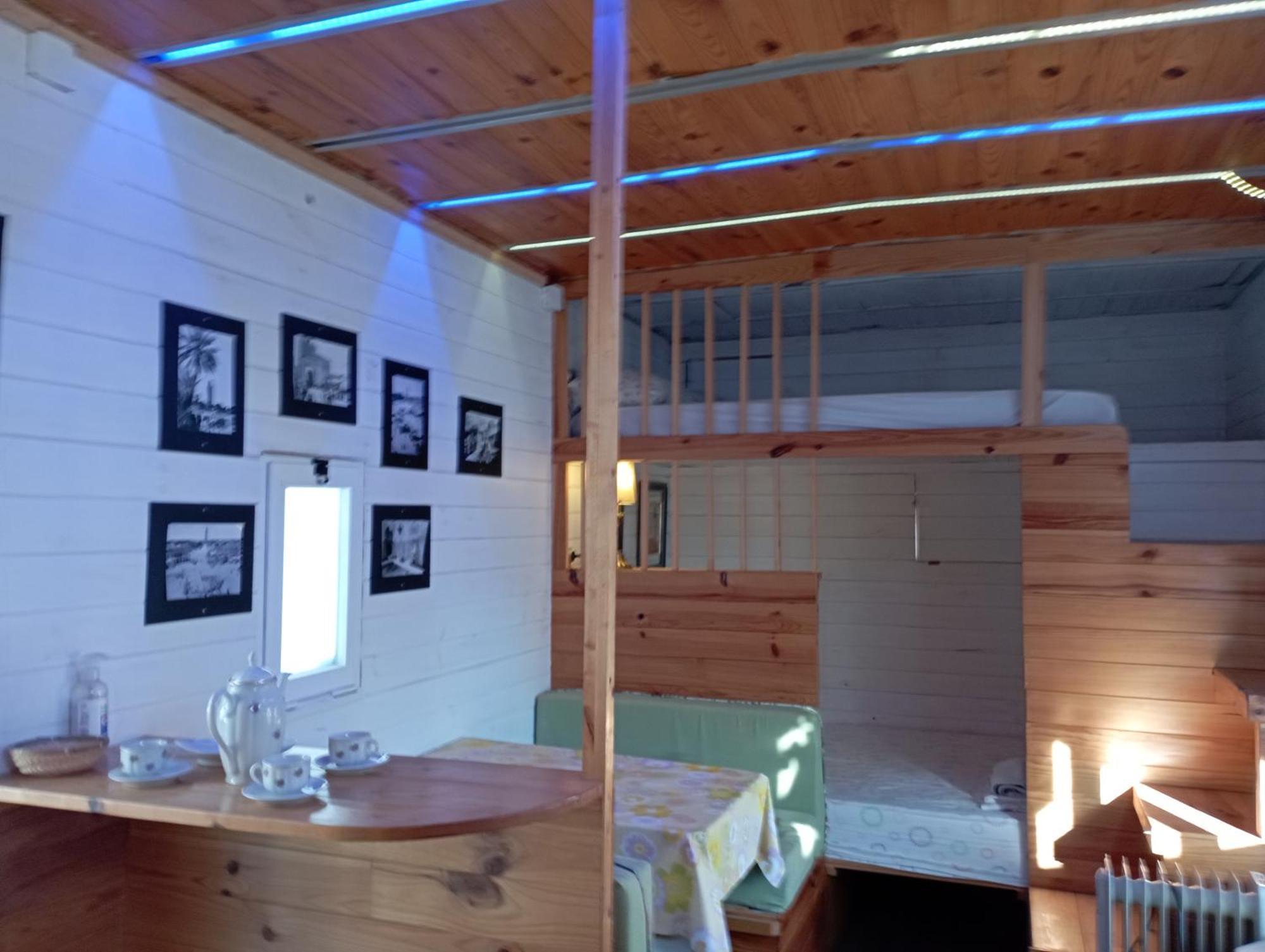 Caravanas Y Habitaciones Para Relajarse Sax Luaran gambar