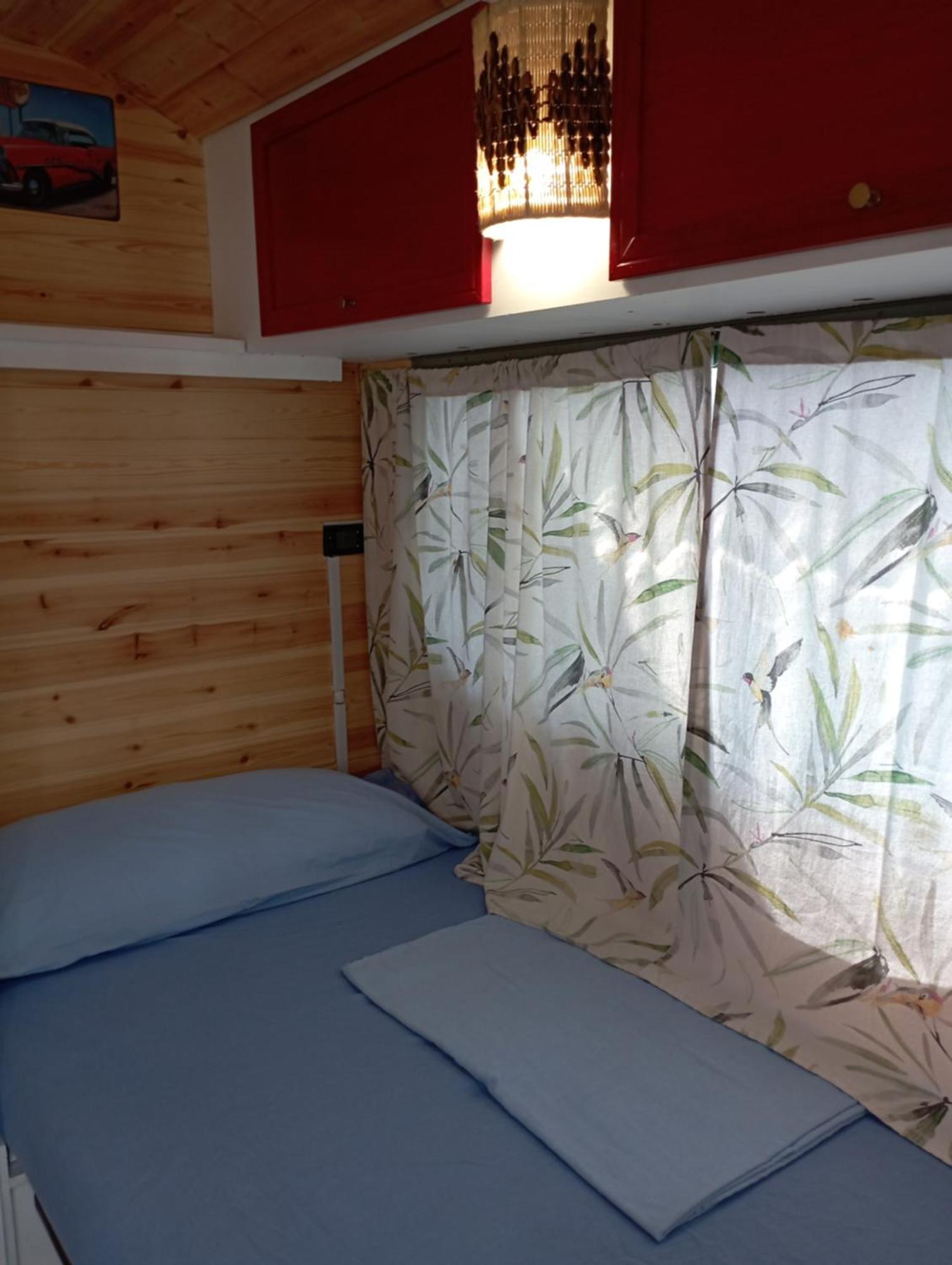 Caravanas Y Habitaciones Para Relajarse Sax Luaran gambar